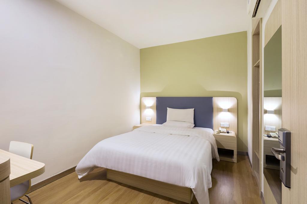 Hanting Hotel Hangzhou Xiaoshan Shi Xin Road Exterior photo